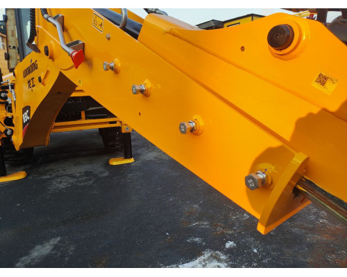 Экскаватор погрузчик LONKING CDM83С (мосты CARRARO)