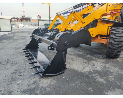 Экскаватор погрузчик LONKING CDM83С (мосты CARRARO)
