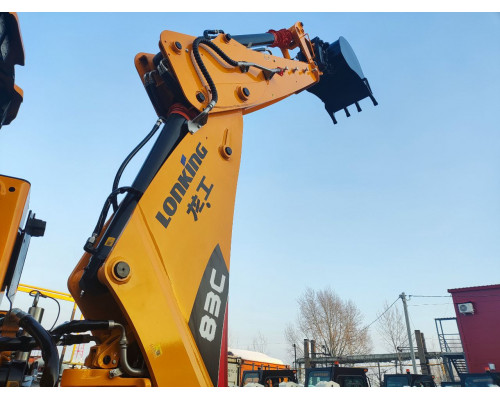 Экскаватор погрузчик LONKING CDM83С (мосты CARRARO)